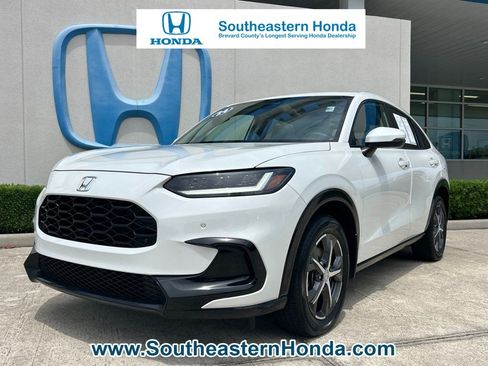 Used 2024 Honda HR-V EX-L image 1