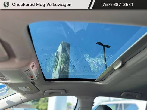 Used 2017 Volkswagen Golf Wolfsburg Edition FWD image 19