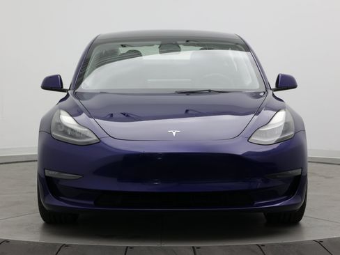 Used 2023 Tesla Model 3 Performance AWD/4WD image 2