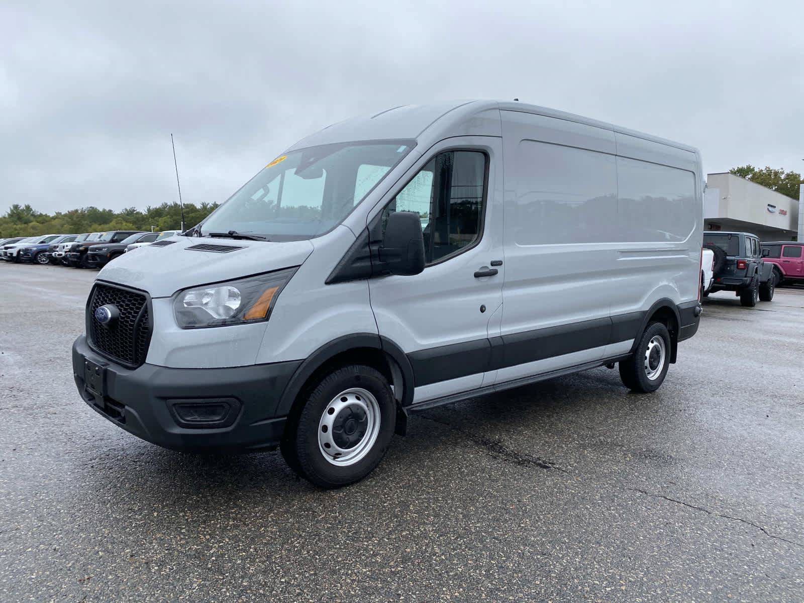 Used 2021 Ford Transit 250 Medium Roof w/ Load Area Protection Package RWD image 8