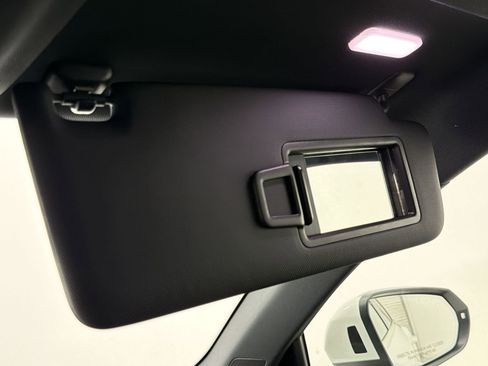 Certified 2025 Audi Q3 2.0T Premium w/ Convenience Package image 27