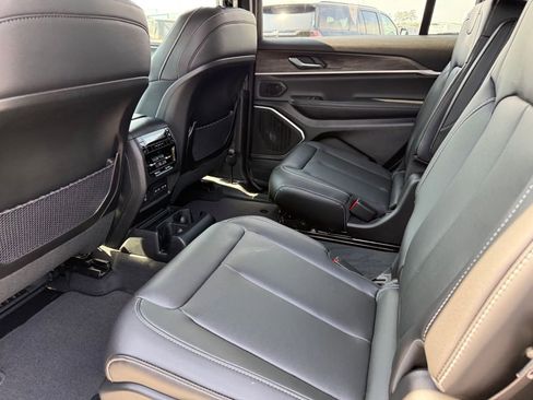 New 2026 Jeep Grand Cherokee L Limited w/ Limited Altitude Package RWD image 26