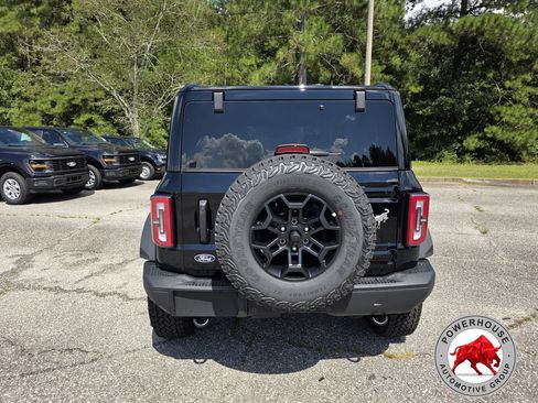 New 2026 Ford Bronco Badlands AWD/4WD image 4