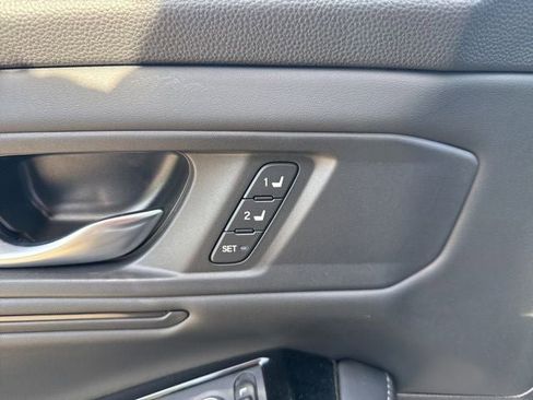 Used 2025 Honda Accord Touring image 17