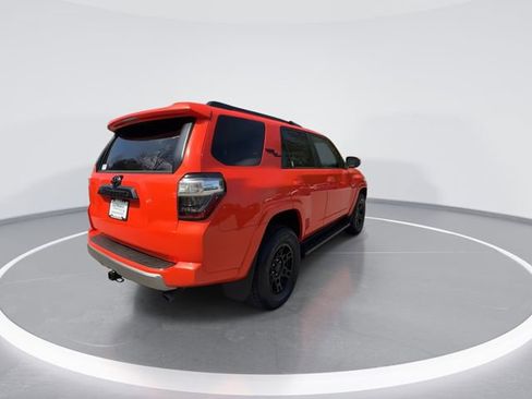 Used 2024 Toyota 4Runner TRD Off-Road Premium w/ Off Road Premium Plus Package AWD/4WD image 8