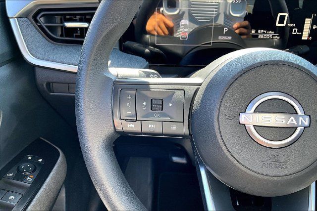 Certified 2025 Nissan Kicks SV FWD image 10
