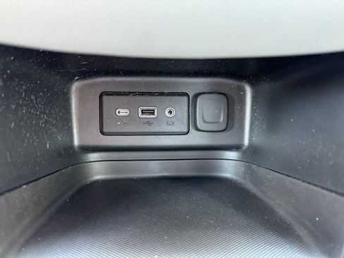 Certified 2023 Chevrolet Equinox LS w/ LS Convenience Package AWD/4WD image 26