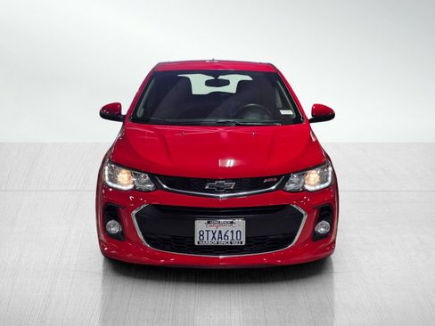 Used 2020 Chevrolet Sonic LT w/ Convenience Package image 2