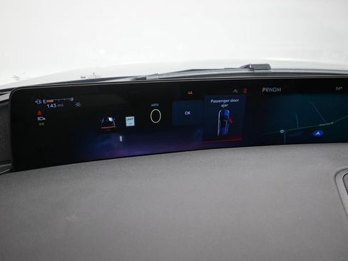 Used 2025 Lincoln Navigator L Reserve w/ Jet Appearance Package image 15