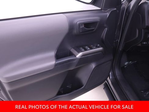 Certified 2023 Toyota Tacoma SR5 AWD/4WD image 9