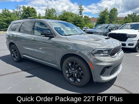 Used 2025 Dodge Durango R/T AWD/4WD image 4