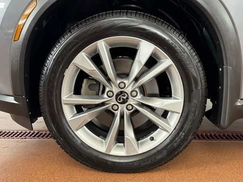 Used 2023 INFINITI QX60 Luxe w/ Performance Audio Package AWD/4WD image 8