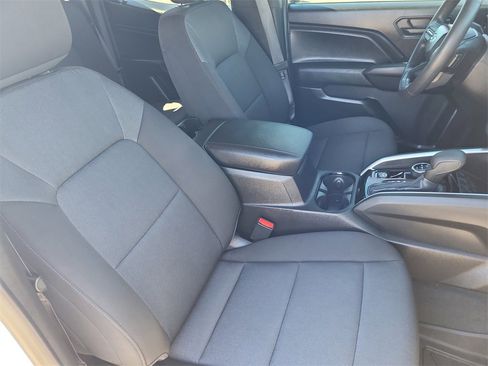 Certified 2024 Chevrolet Colorado Trail Boss w/ Technology Package image 16