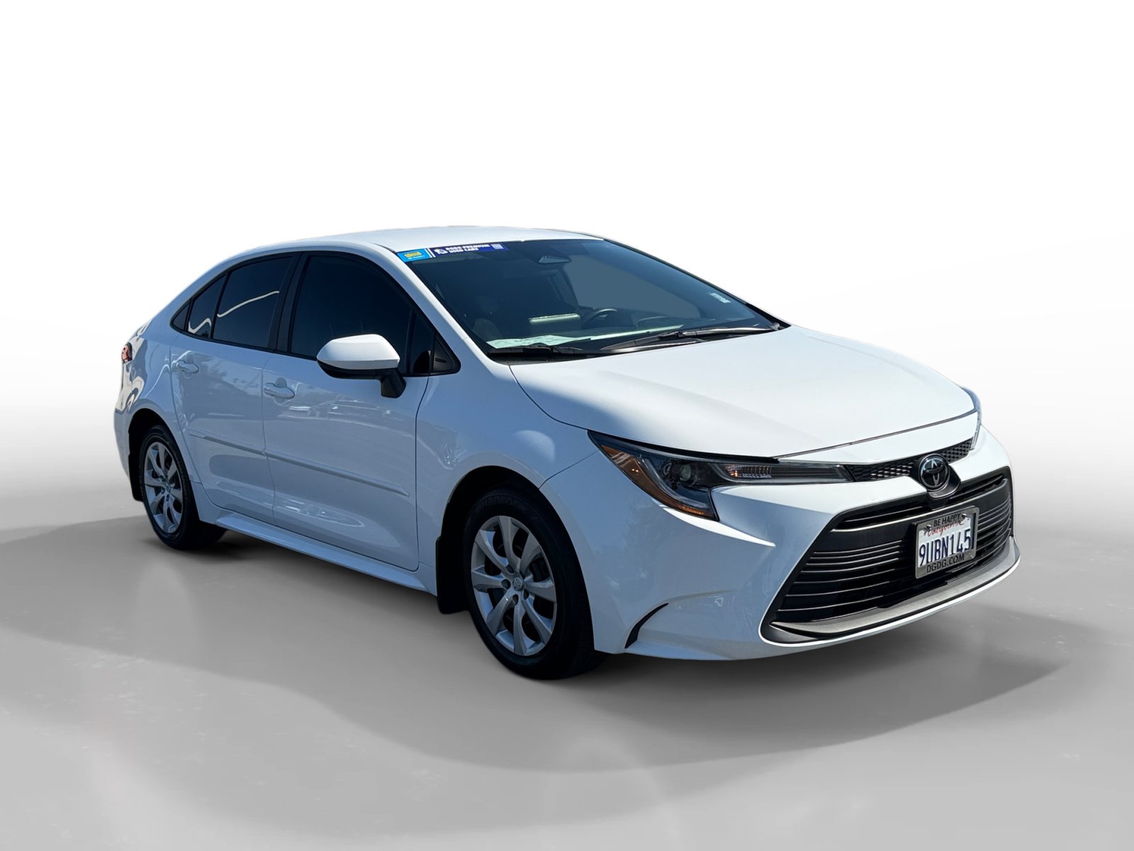 Used 2025 Toyota Corolla LE FWD image 7
