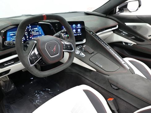 Used 2023 Chevrolet Corvette Stingray Premium Cpe w/ Z51 Performance Package RWD image 25