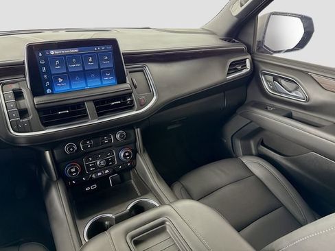 Used 2023 Chevrolet Tahoe Z71 w/ Luxury Package image 23