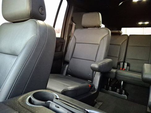 Certified 2021 Chevrolet Suburban Z71 image 18