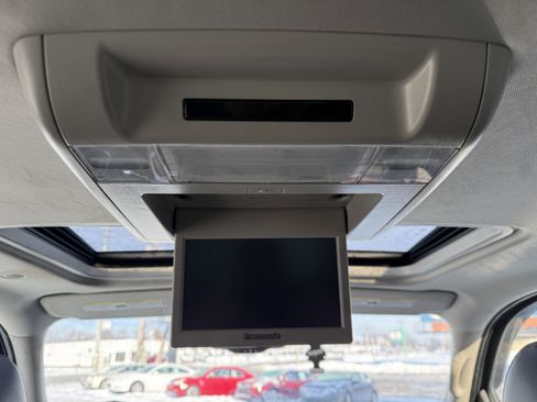 Used 2013 Chevrolet Suburban LT w/ Luxury Package image 34