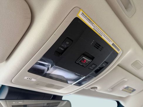 Used 2021 Lexus ES 300h ES 300h w/ Premium Package image 18