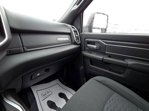 New 2025 RAM 2500 Big Horn image 15