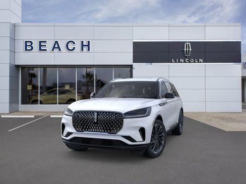 New 2026 Lincoln Aviator Reserve RWD image 2