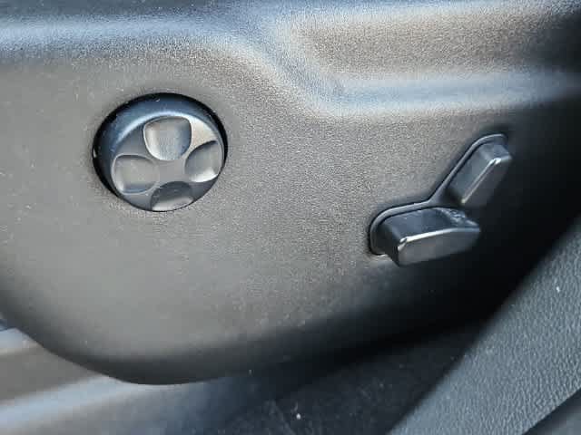 Used 2023 Dodge Durango GT AWD/4WD image 15