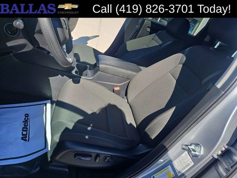 Used 2025 Honda CR-V EX image 20