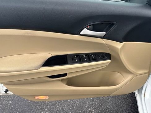 Used 2012 Honda Accord SE image 9