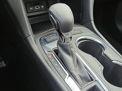 Certified 2023 Chevrolet Equinox LT image 15