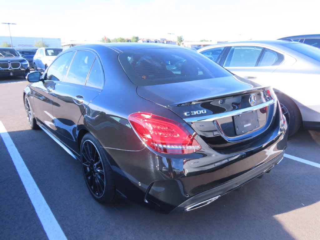Used 2021 Mercedes-Benz C 300 Sedan image 3