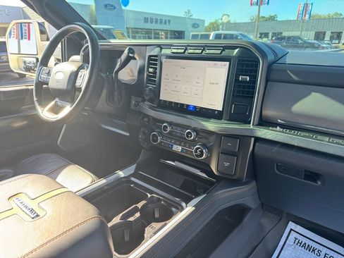 Used 2024 Ford F450 Platinum AWD/4WD image 17
