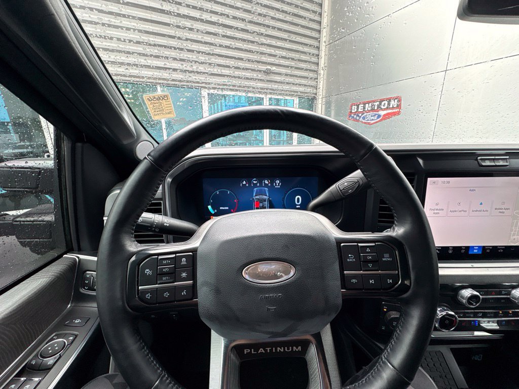Used 2025 Ford F250 Platinum AWD/4WD image 17