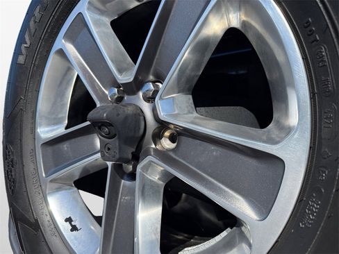 Certified 2022 Jeep Wrangler Unlimited Sahara w/ LED Lighting Group image 17