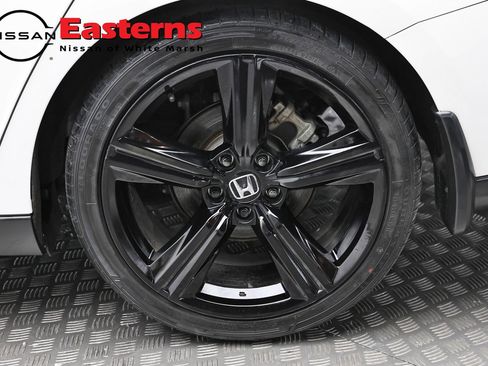 Used 2024 Honda Accord Sport image 8