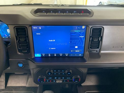 New 2026 Ford Bronco Badlands AWD/4WD image 22