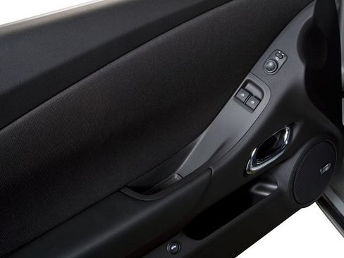 Used 2010 Chevrolet Camaro SS w/ RS Package RWD image 12