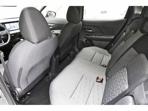 New 2026 Nissan Kicks SV w/ SV Premium Package FWD image 11
