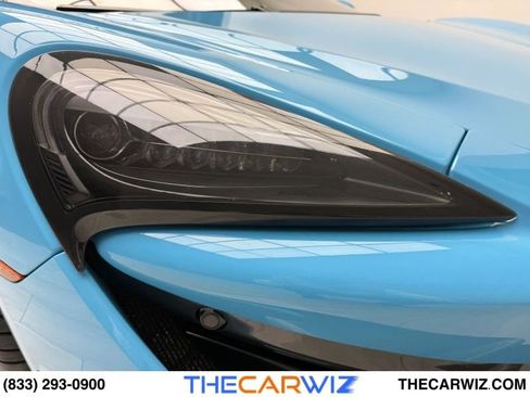 Used 2019 McLaren 600LT RWD image 6