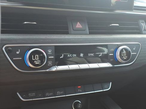 Used 2023 Audi A4 2.0T Premium Plus image 6