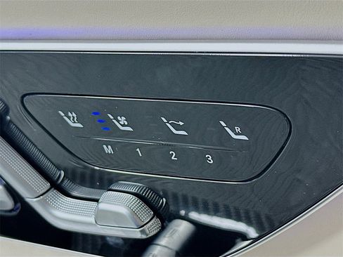 Certified 2024 Mercedes-Benz SL 55 AMG 4MATIC w/ Driver Assistance Package image 20