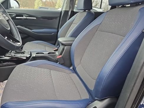 Used 2025 Kia Seltos S image 11