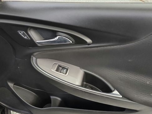 Used 2020 Chevrolet Malibu LT FWD image 27