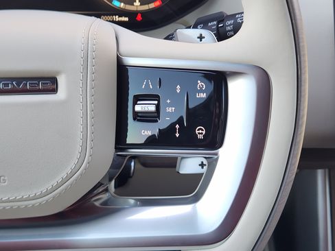 New 2026 Land Rover Range Rover SE image 30