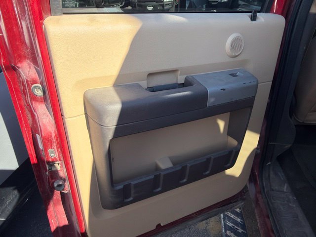 Used 2015 Ford F250 Lariat w/ Lariat Interior Package AWD/4WD image 16