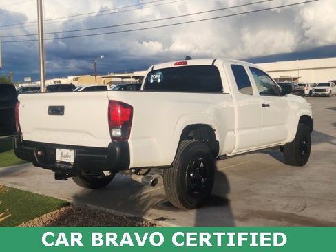 Used 2022 Toyota Tacoma SR image 4
