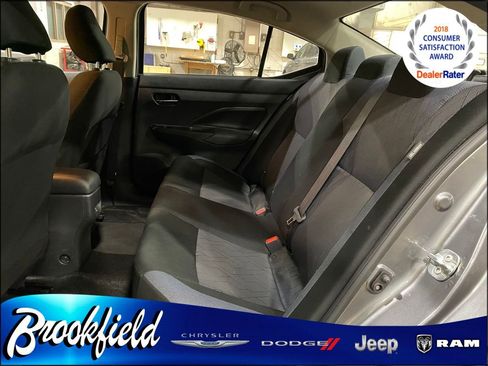 Used 2025 Nissan Versa SV image 16