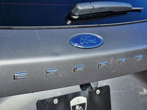 New 2025 Ford Escape ST-Line image 16
