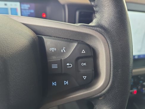 Used 2023 Ford Bronco Wildtrak image 17