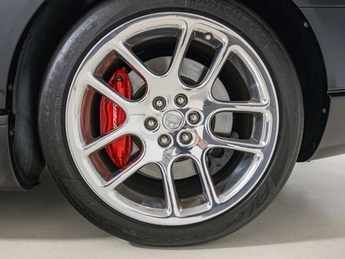 Used 2005 Dodge Viper SRT-10 image 24