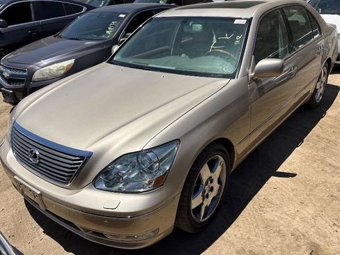 Used 2006 Lexus LS 430 RWD image 2